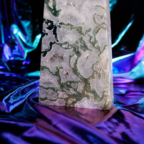 Moss Agate Pillar