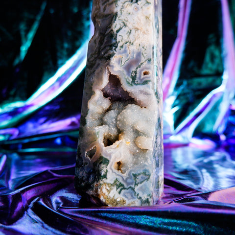 Moss Agate Pillar