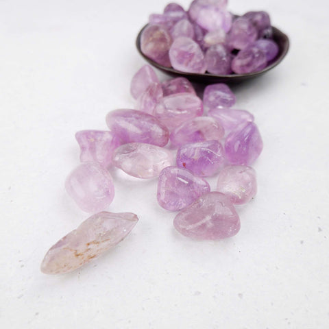 Amethyst Tumble - Crystal & Stone