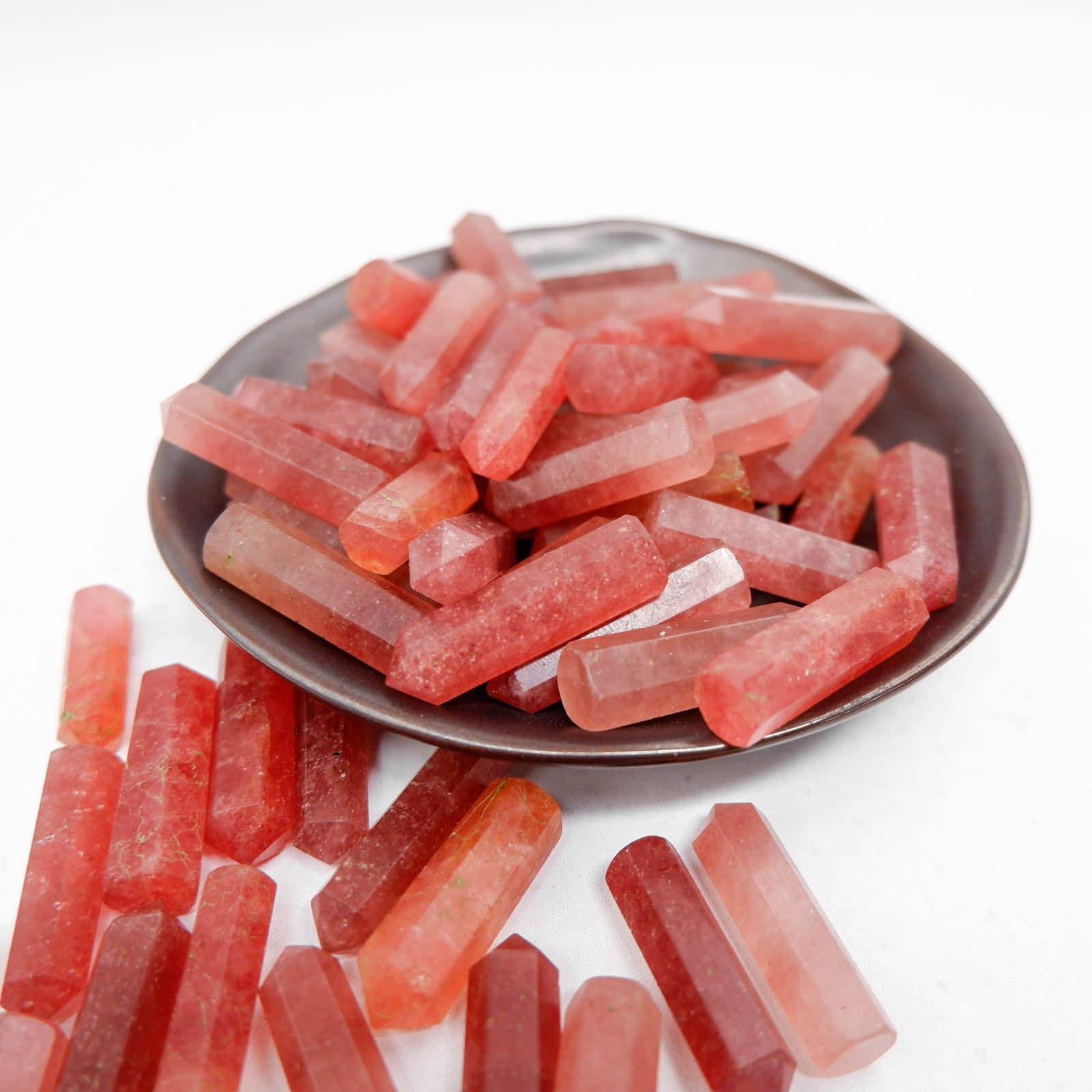 Strawberry Quartz Gridding Point - Crystal & Stone